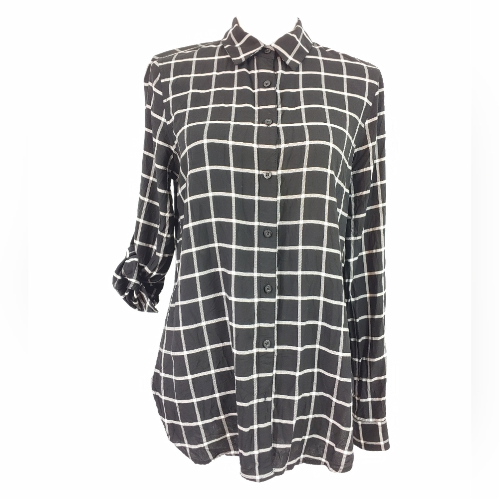 CALVIN KLEIN BUTTON TOP